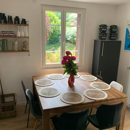 La De 8 Personnes Довиль