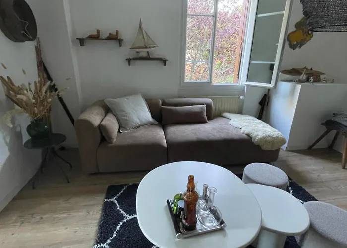 La De 8 Personnes * Deauville